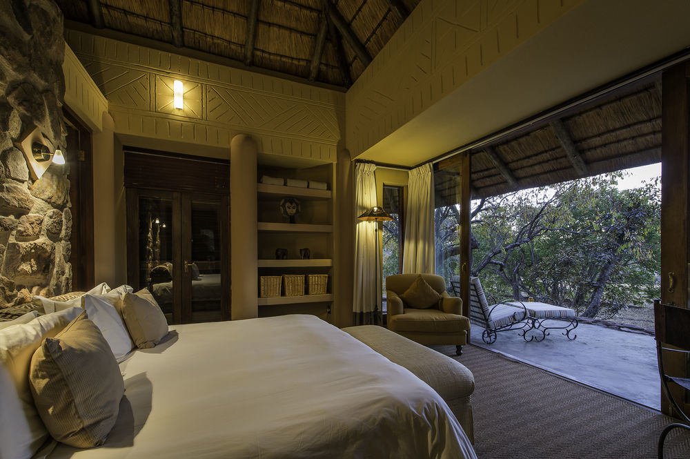 Ekuthuleni Lodge Странд Экстерьер фото